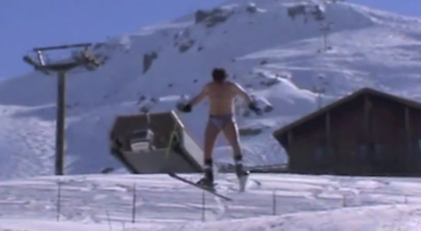 De är dock inte helt nakna, men att åka skidor i enbart boxers... De är dock inte helt nakna, men att åka skidor i enbart boxers...